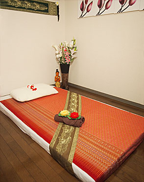 タイ古式マッサージ